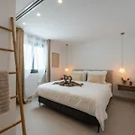 Luxury - Sunset Rooftop - Heated Pool - Outdoor Kitchen - Airconditioned Villa *