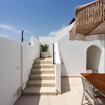 Luxury - Sunset Rooftop - Heated Pool - Outdoor Kitchen - Airconditioned Villa