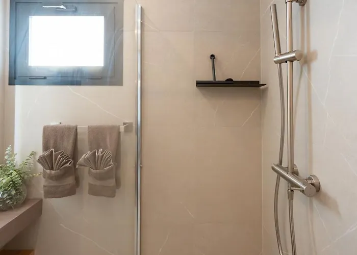 빌라 Luxury - Sunset Rooftop - Heated Pool - Outdoor Kitchen - Airconditioned 팔름-마르