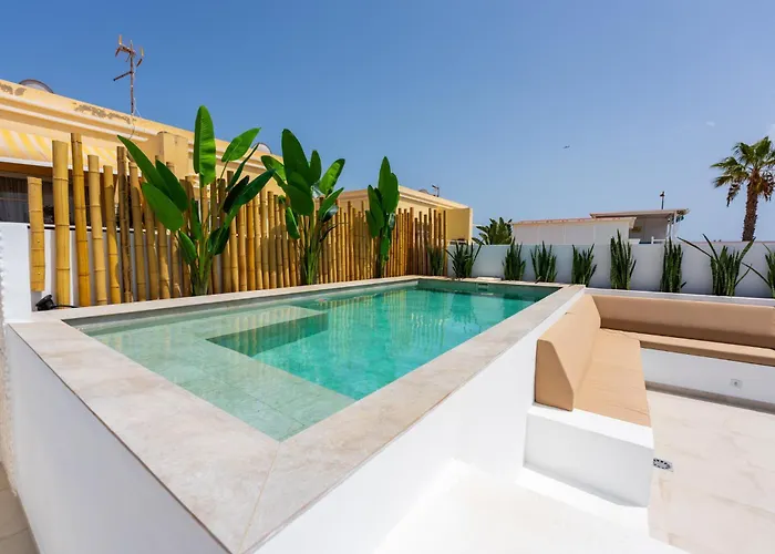 Luxury - Sunset Rooftop - Heated Pool - Outdoor Kitchen - Airconditioned 빌라 *