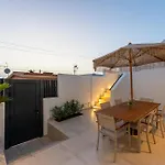 Luxury - Sunset Rooftop - Heated Pool - Outdoor Kitchen - Airconditioned Vila